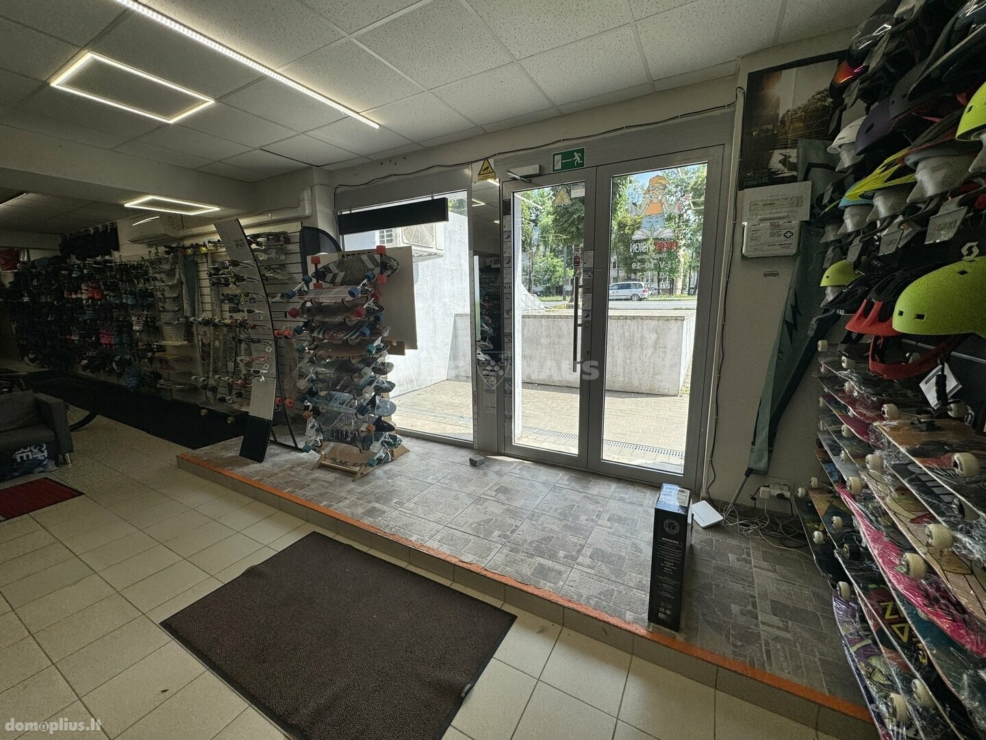 Prekybos ir paslaugų Patalpų nuoma Kaune, Kalniečiuose, Savanorių pr.