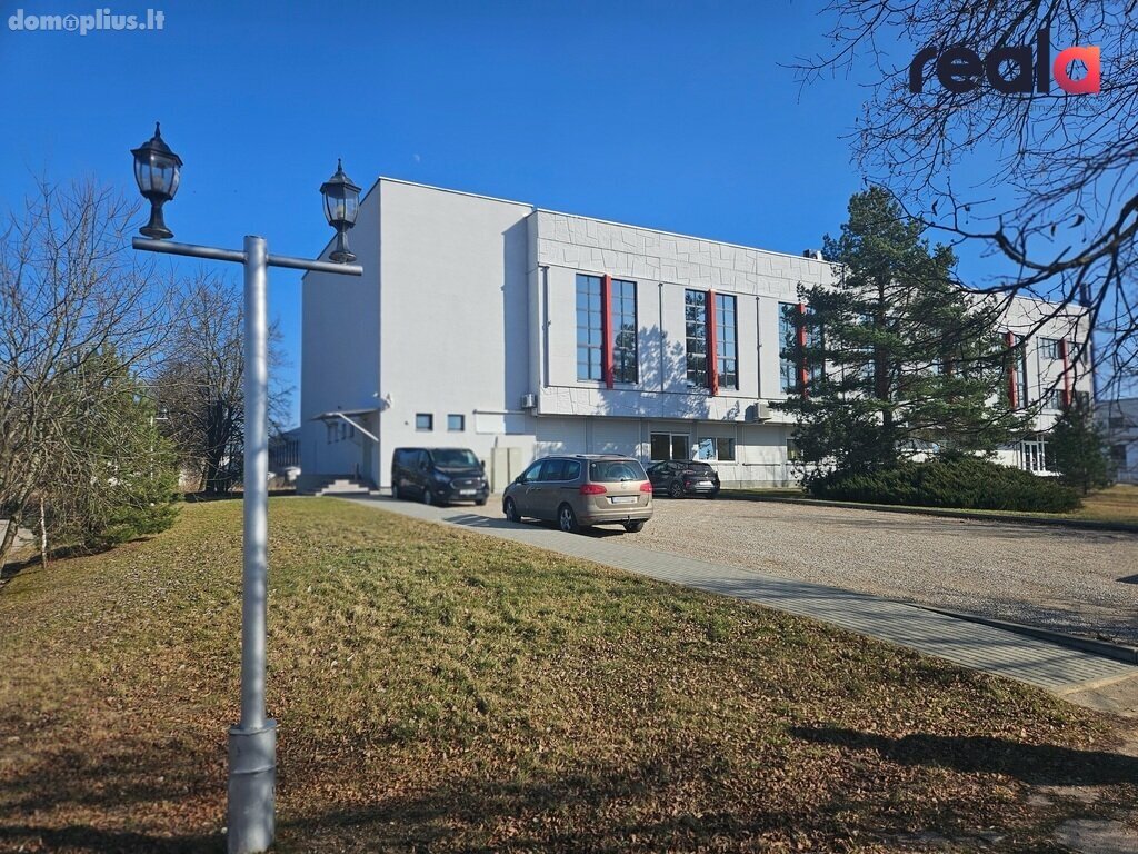 Parduodamos  patalpos Utenos rajono sav., Utenoje, J. Basanavičiaus g.