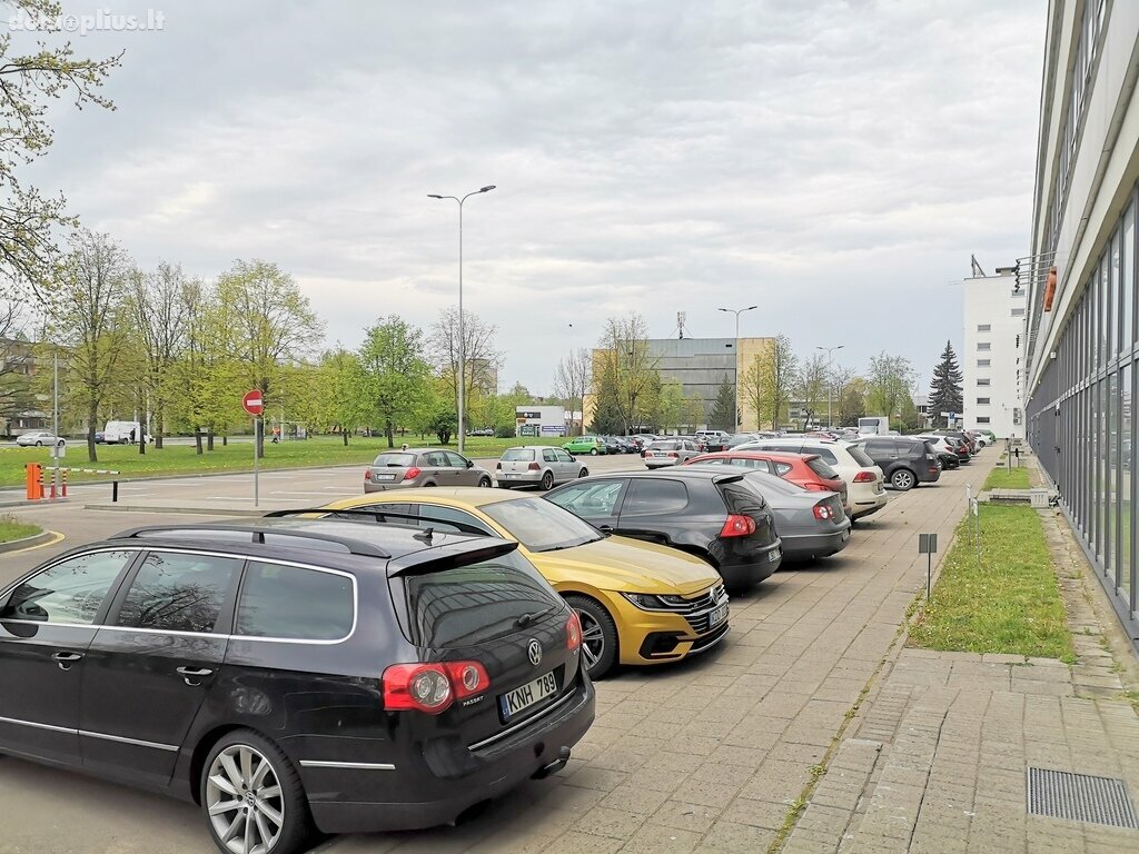 Biuro / Sandėliavimo / Prekybos ir paslaugų Patalpų nuoma Vilniuje, Žirmūnuose, Žirmūnų g.