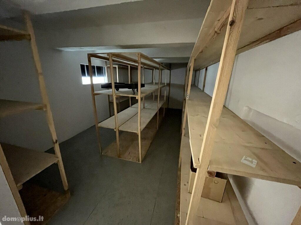 Для бюро / Производственнoe и складскoe / Складскoe Помещения в аренду Vilniuje, Šnipiškėse, Kalvarijų g.