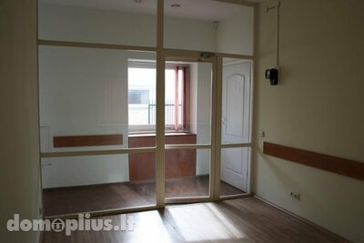 Biuro / Prekybos ir paslaugų / Kita Patalpų nuoma Šiauliuose, Gubernijoje, J. Basanavičiaus g.
