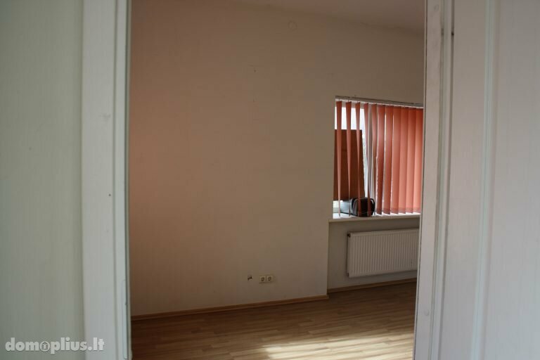 Biuro / Prekybos ir paslaugų / Kita Patalpų nuoma Šiauliuose, Gubernijoje, J. Basanavičiaus g.