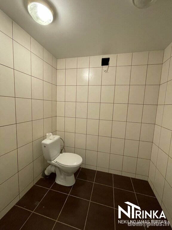 Parduodamos Biuro / Prekybos ir paslaugų / Kita patalpos Akmenės rajono sav., Papilėje, J. Basanavičiaus g.