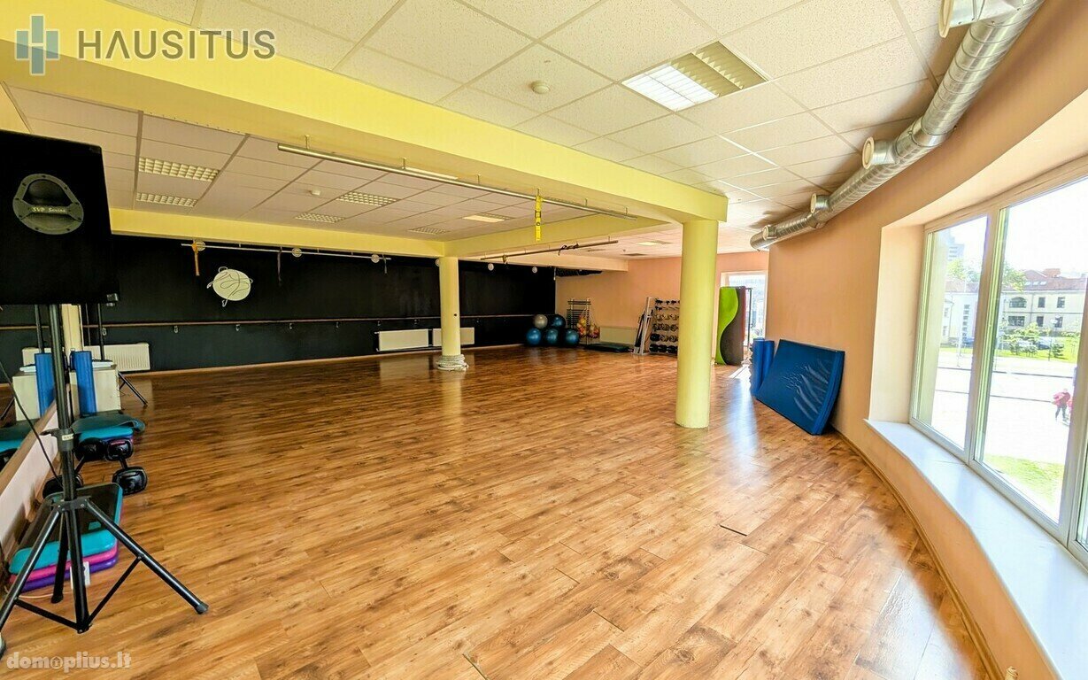 Продаётся Для бюро / Торговое/сервисное / Прочее помещения Panevėžyje, Centre, J. Basanavičiaus g.