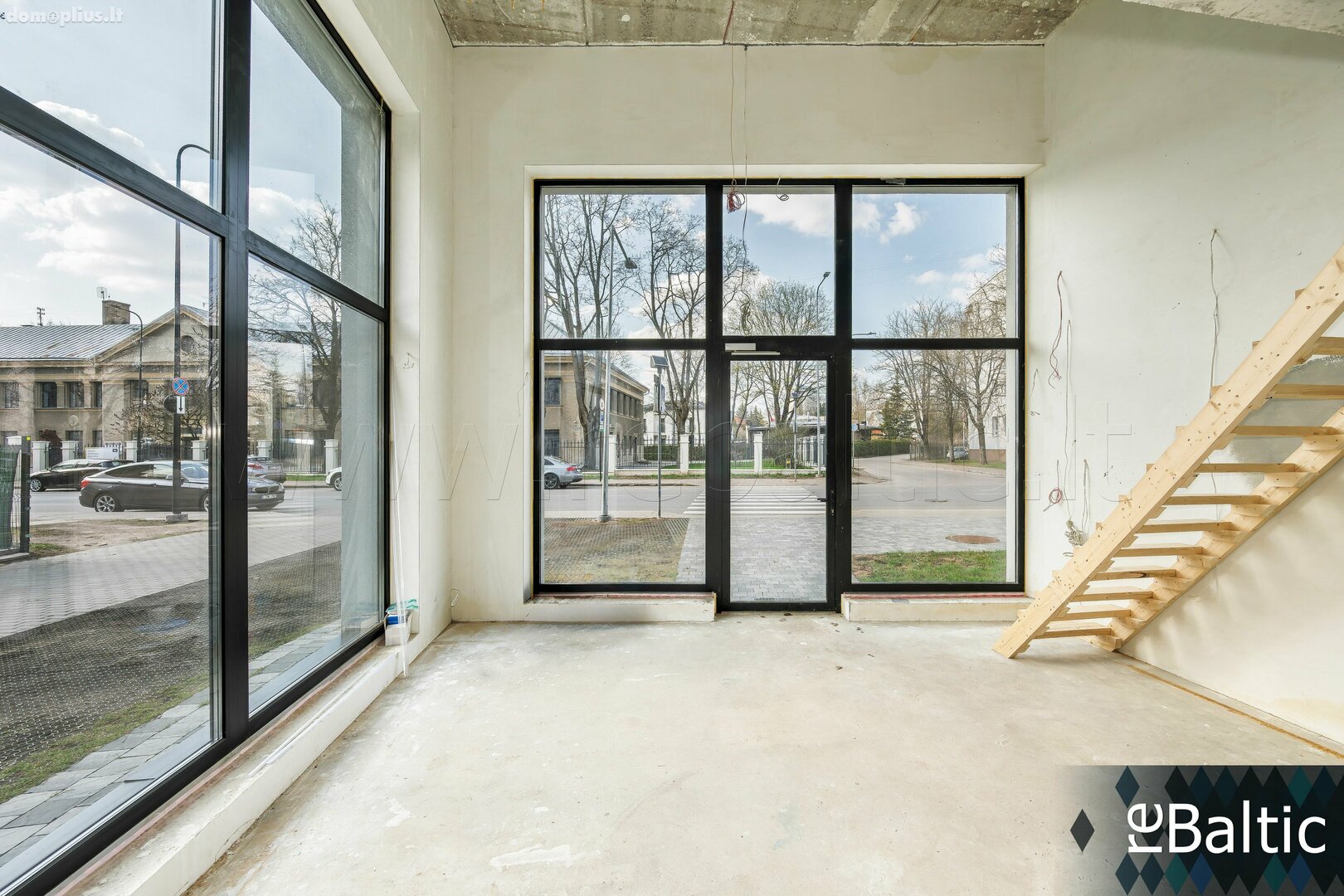 For sale Commercial/service premises Vilniuje, Naujamiestyje, S. Konarskio g.