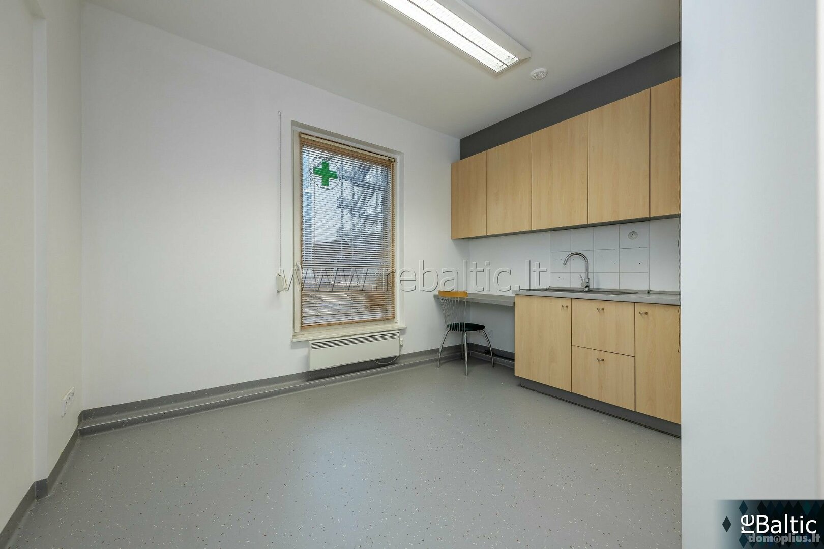For sale Commercial/service premises Vilniuje, Naujamiestyje, S. Konarskio g.
