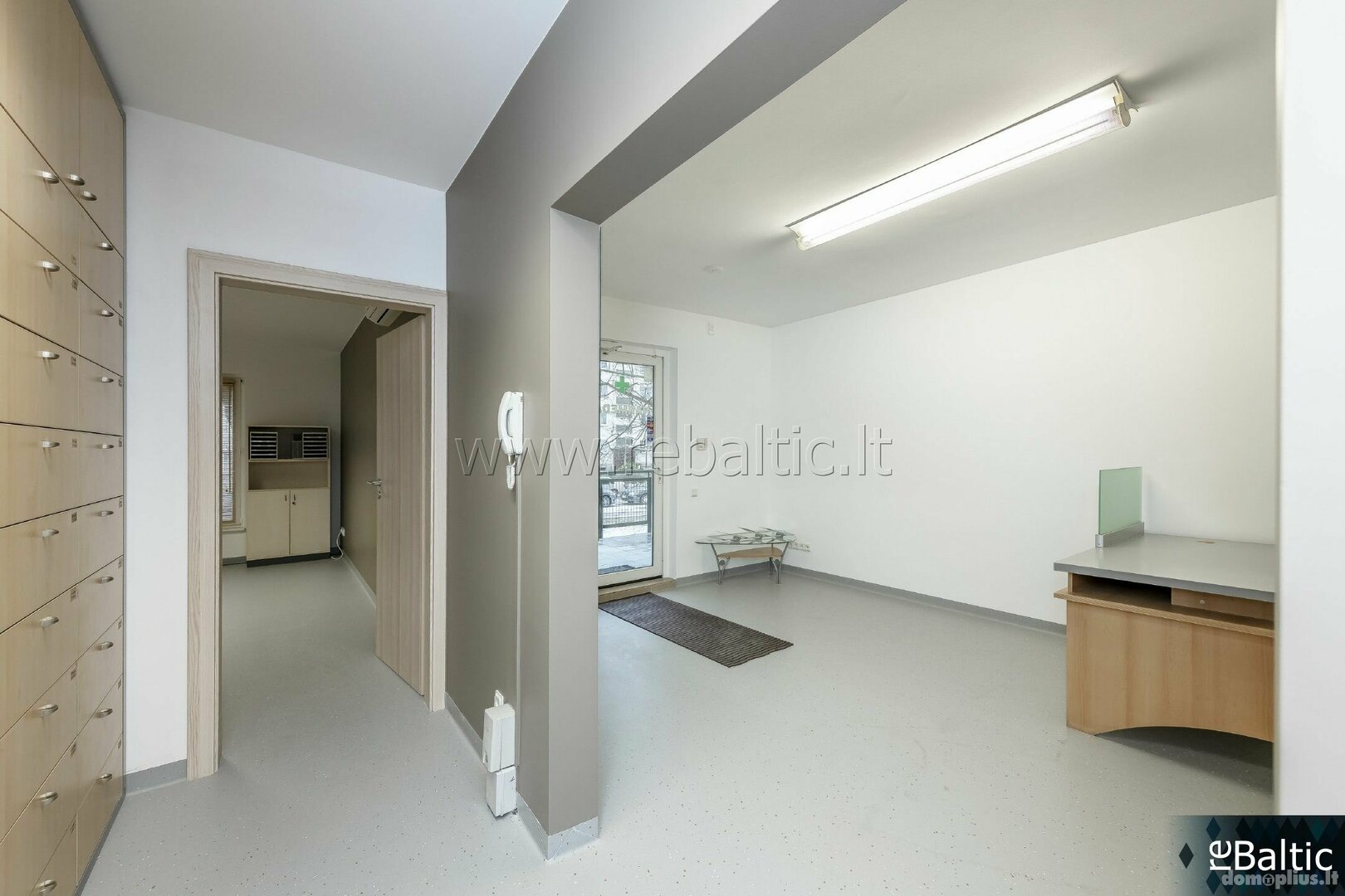 For sale Commercial/service premises Vilniuje, Naujamiestyje, S. Konarskio g.