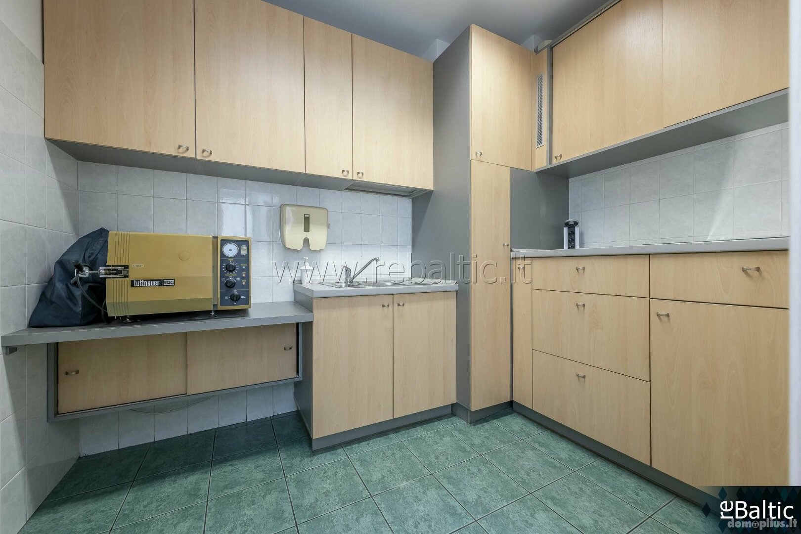 Commercial/service Premises for rent Vilniuje, Naujamiestyje, S. Konarskio g.