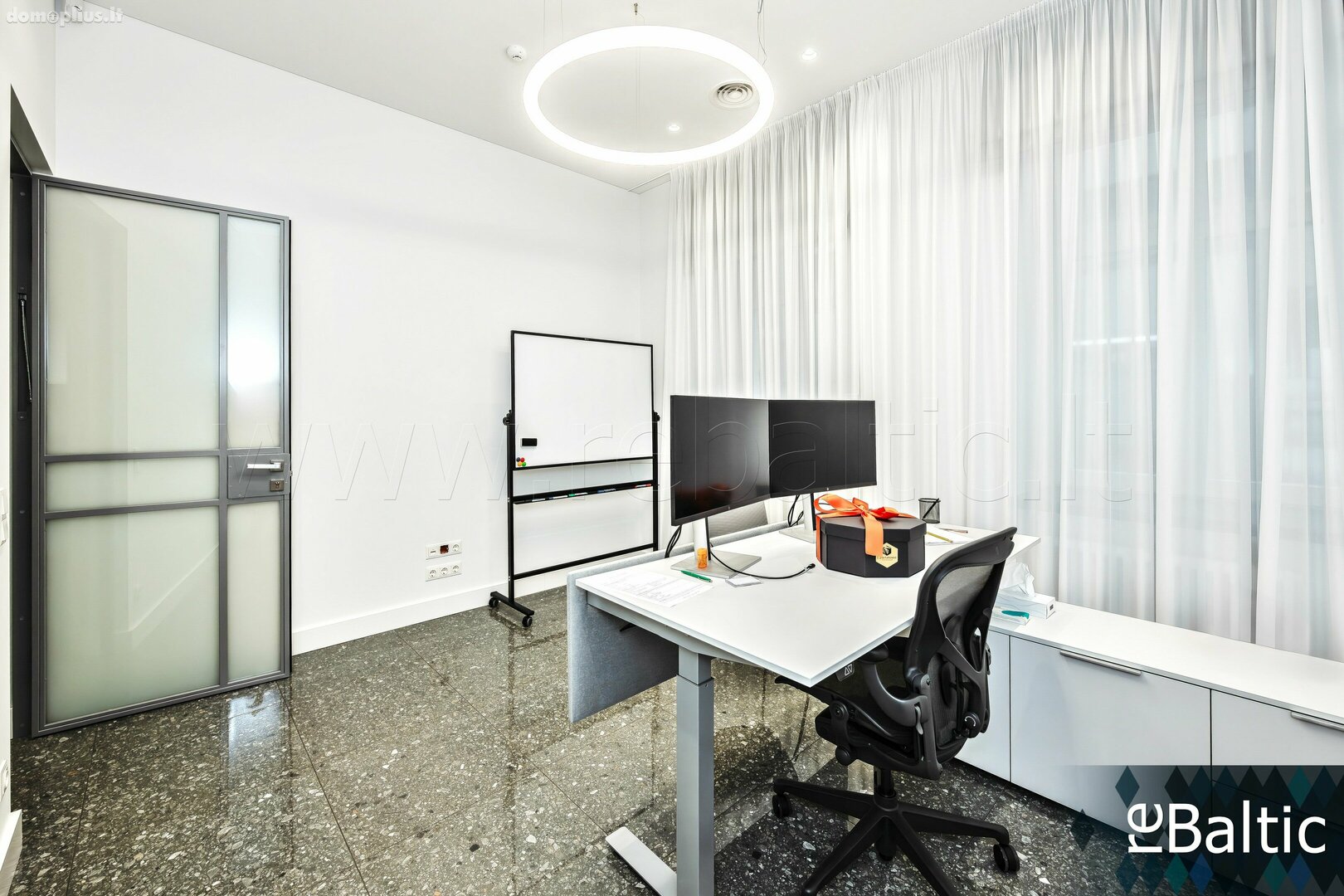 For sale Office premises Vilniuje, Naujamiestyje, A. Rotundo g.