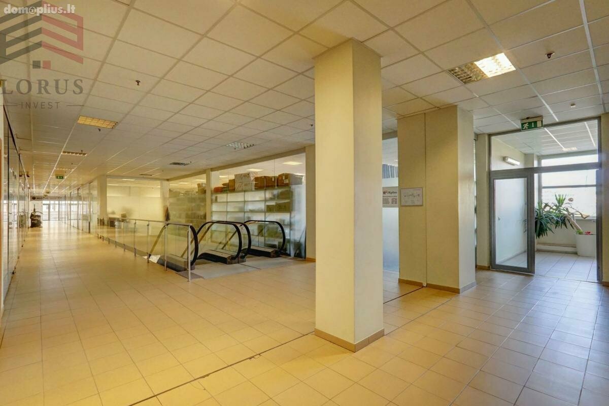 Продаётся  помещения Vilniuje, Žirmūnuose, Kareivių g.