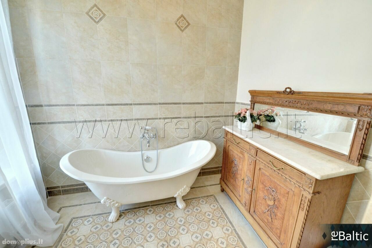  Premises for rent Vilniuje, Senamiestyje, M. Valančiaus g.