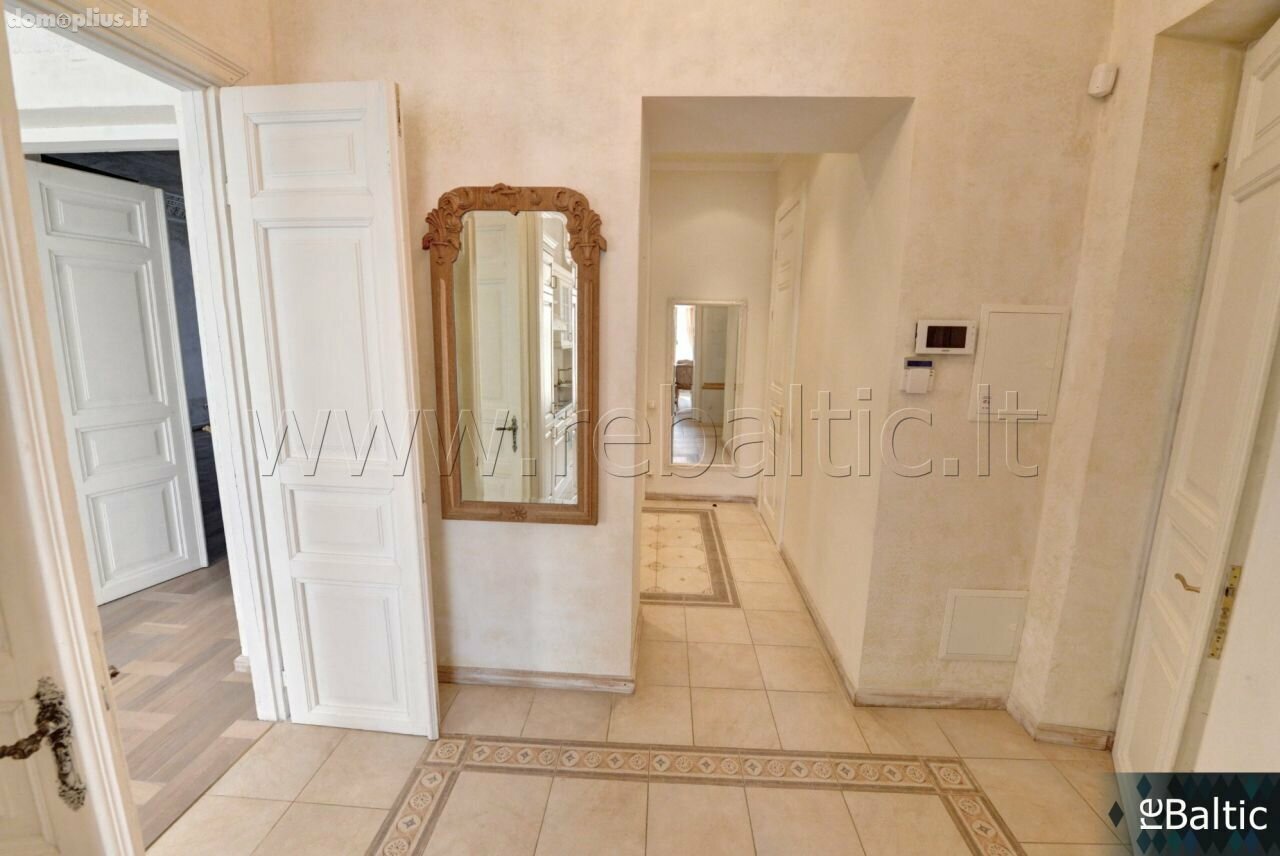  Premises for rent Vilniuje, Senamiestyje, M. Valančiaus g.