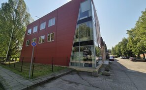 Biuro / Sandėliavimo / Maitinimo Patalpų nuoma Klaipėdoje, Vėtrungėje, Birutės g.