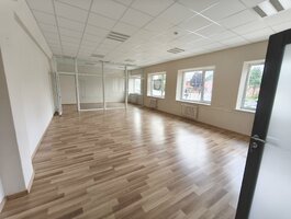 Для бюро / Tуризм / Торговое/сервисное Помещения в аренду Klaipėdoje, Centre, Naujoji Uosto g.