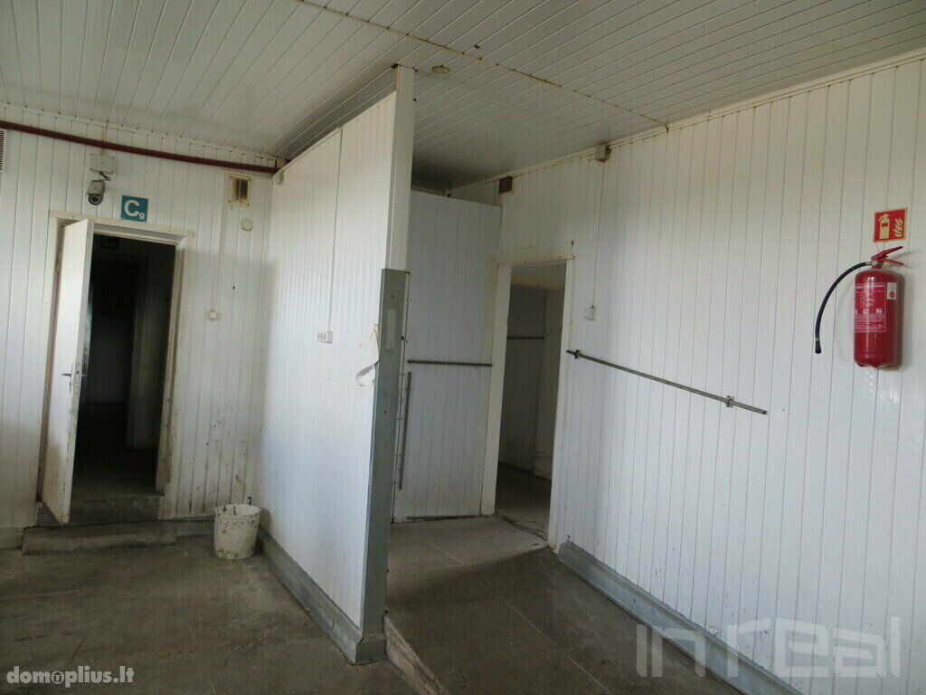 Parduodamos Gamybos ir sandėliavimo / Sandėliavimo patalpos Utenos rajono sav., Vaikutėnuose, Tvenkinių g.