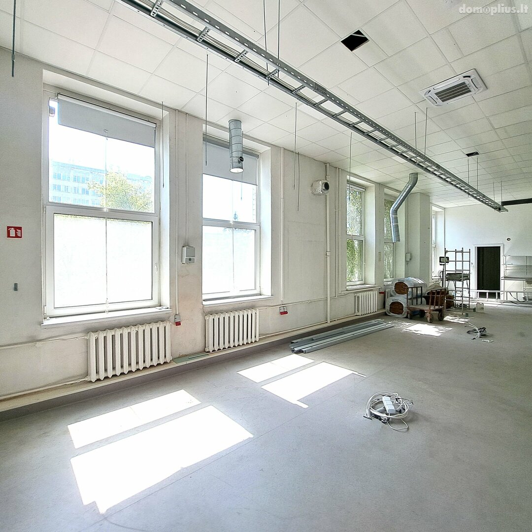 Storage / Commercial/service / Manufacture and storage Premises for rent Vilniuje, Šnipiškėse, Kalvarijų g.