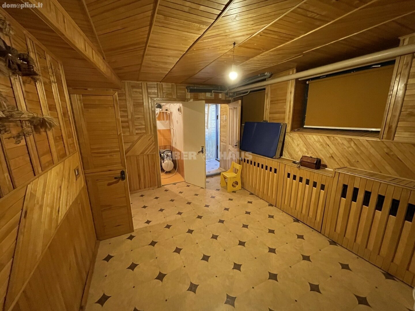 Parduodamos Prekybos ir paslaugų patalpos Šiauliuose, Centre, Medelyno g.