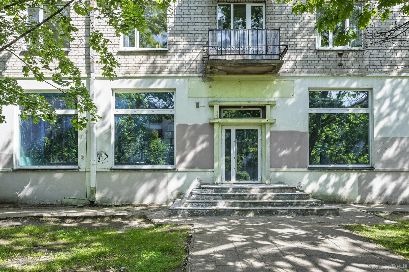 Commercial/service Premises for rent Vilniuje, Antakalnyje, Antakalnio g.