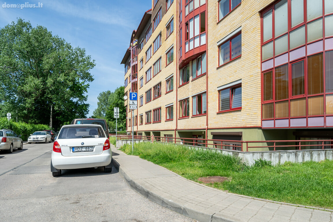 Office / Storage / Commercial/service Premises for rent Vilniuje, Žirmūnuose, M. Katkaus g.