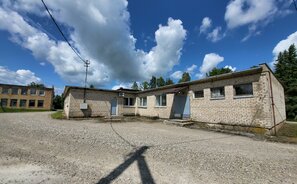 Parduodamos Maitinimo / Prekybos ir paslaugų / Gamybos ir sandėliavimo patalpos Radviliškio rajono sav., Vėriškiuose, Ropokalnio g.