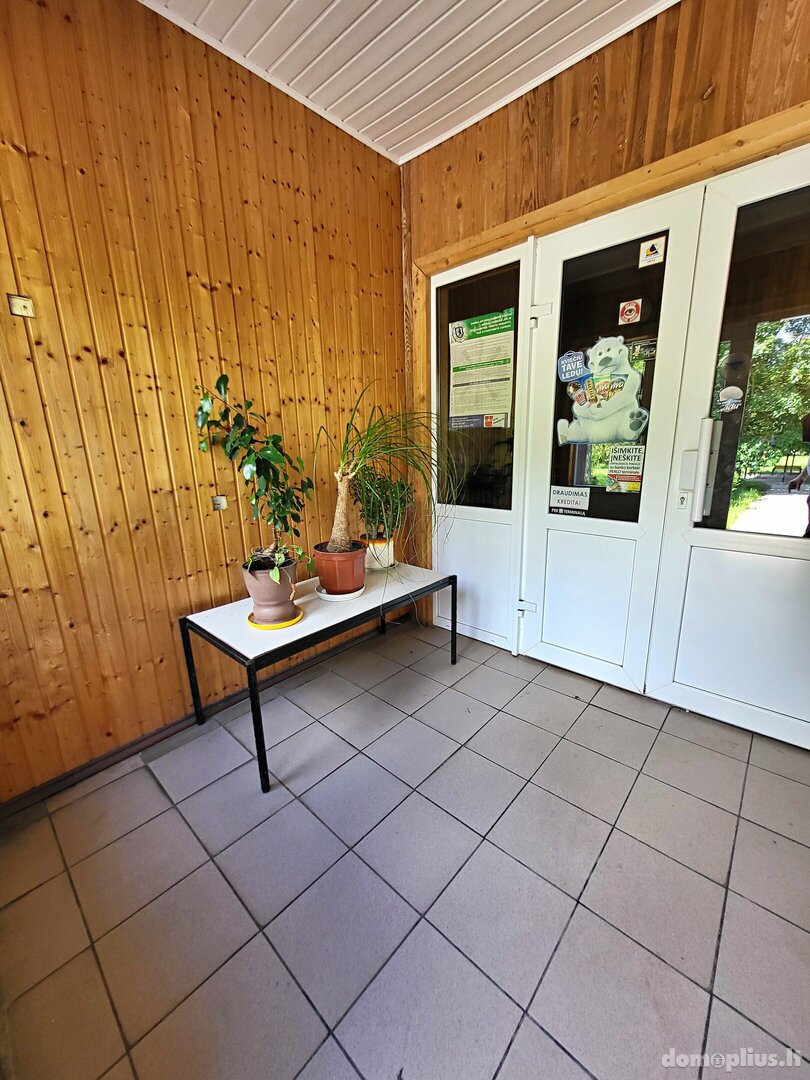 Parduodamos Maitinimo / Prekybos ir paslaugų / Gamybos ir sandėliavimo patalpos Radviliškio rajono sav., Vėriškiuose, Ropokalnio g.