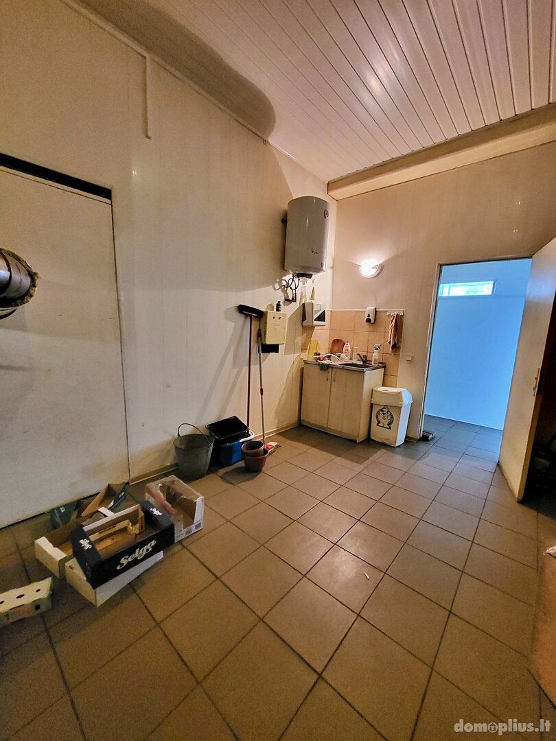 Parduodamos Maitinimo / Prekybos ir paslaugų / Gamybos ir sandėliavimo patalpos Radviliškio rajono sav., Vėriškiuose, Ropokalnio g.