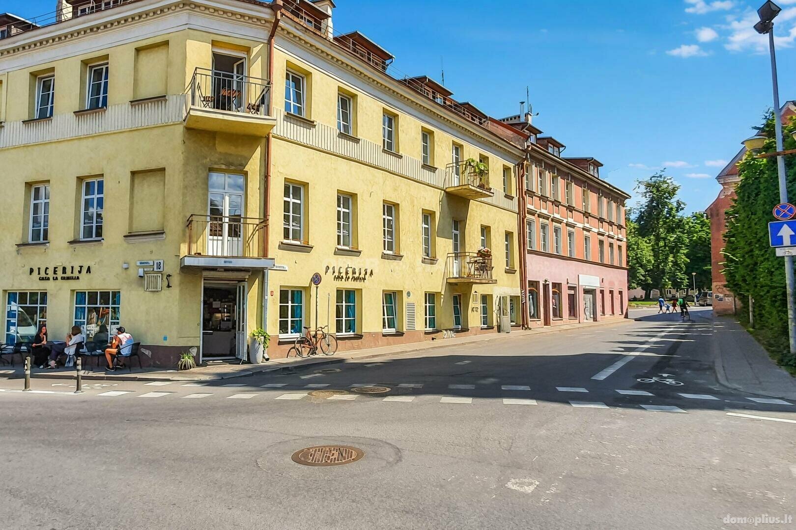 Parduodamos Biuro patalpos Vilniuje, Senamiestyje, Visų Šventųjų g.