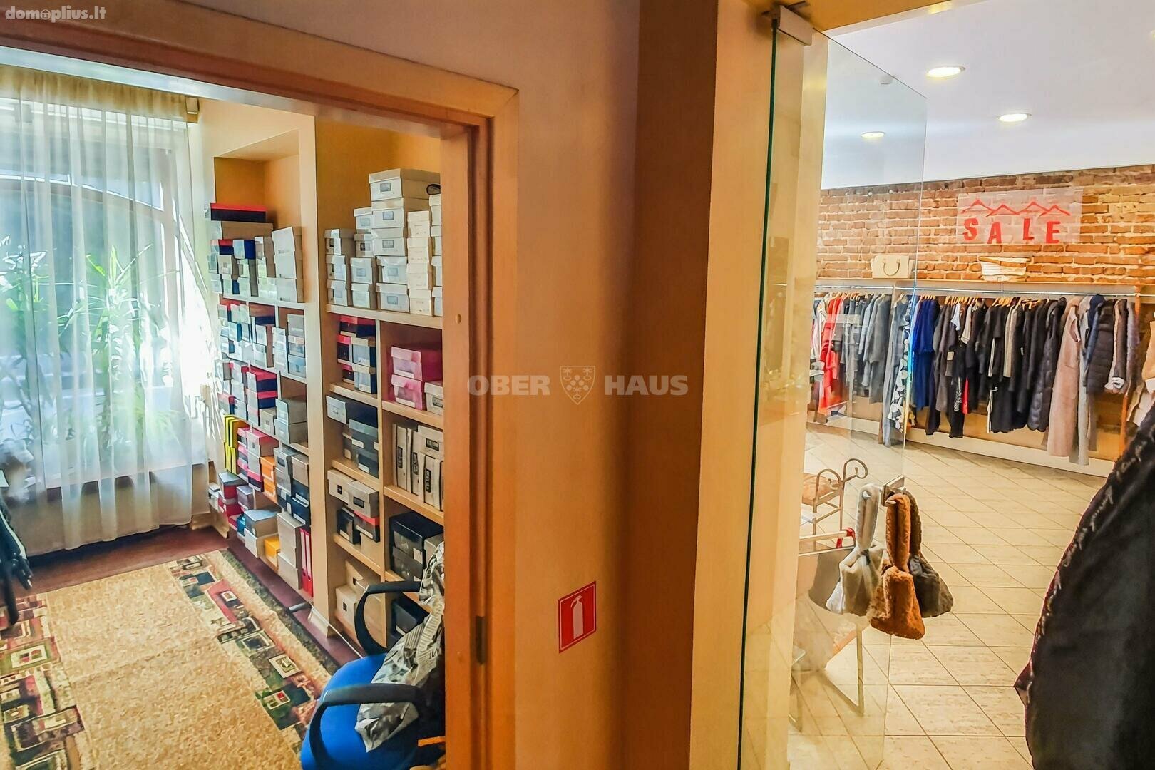 Parduodamos Biuro patalpos Vilniuje, Senamiestyje, Visų Šventųjų g.