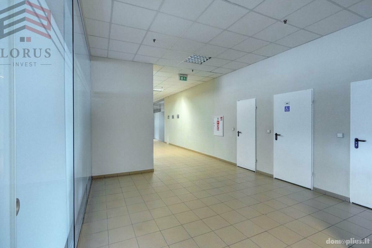 Parduodamos  patalpos Vilniuje, Žirmūnuose, Kareivių g.