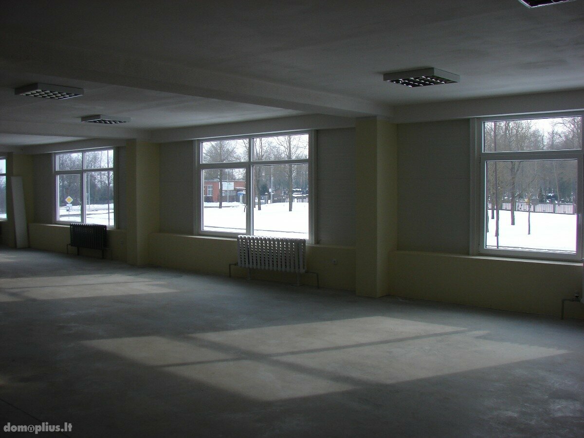 Производственнoe и складскoe Помещения в аренду Šiauliuose, Žaliūkiuose, K. Donelaičio g.