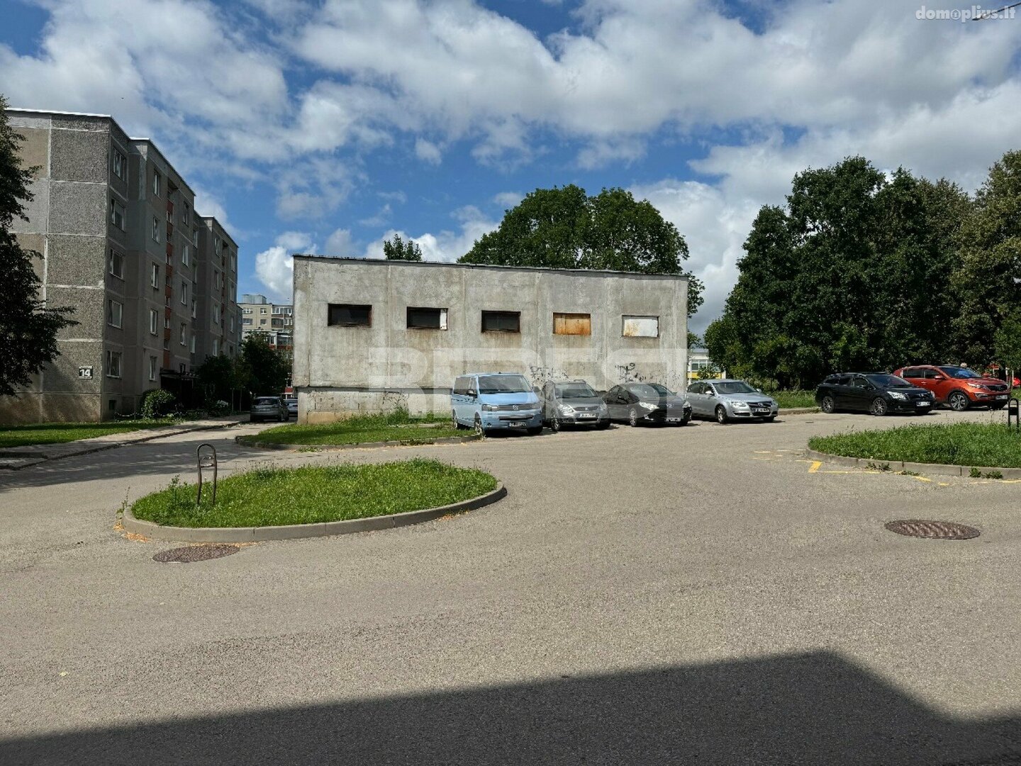 Parduodamos Biuro patalpos Šiauliuose, Dainiuose, Dainų g.