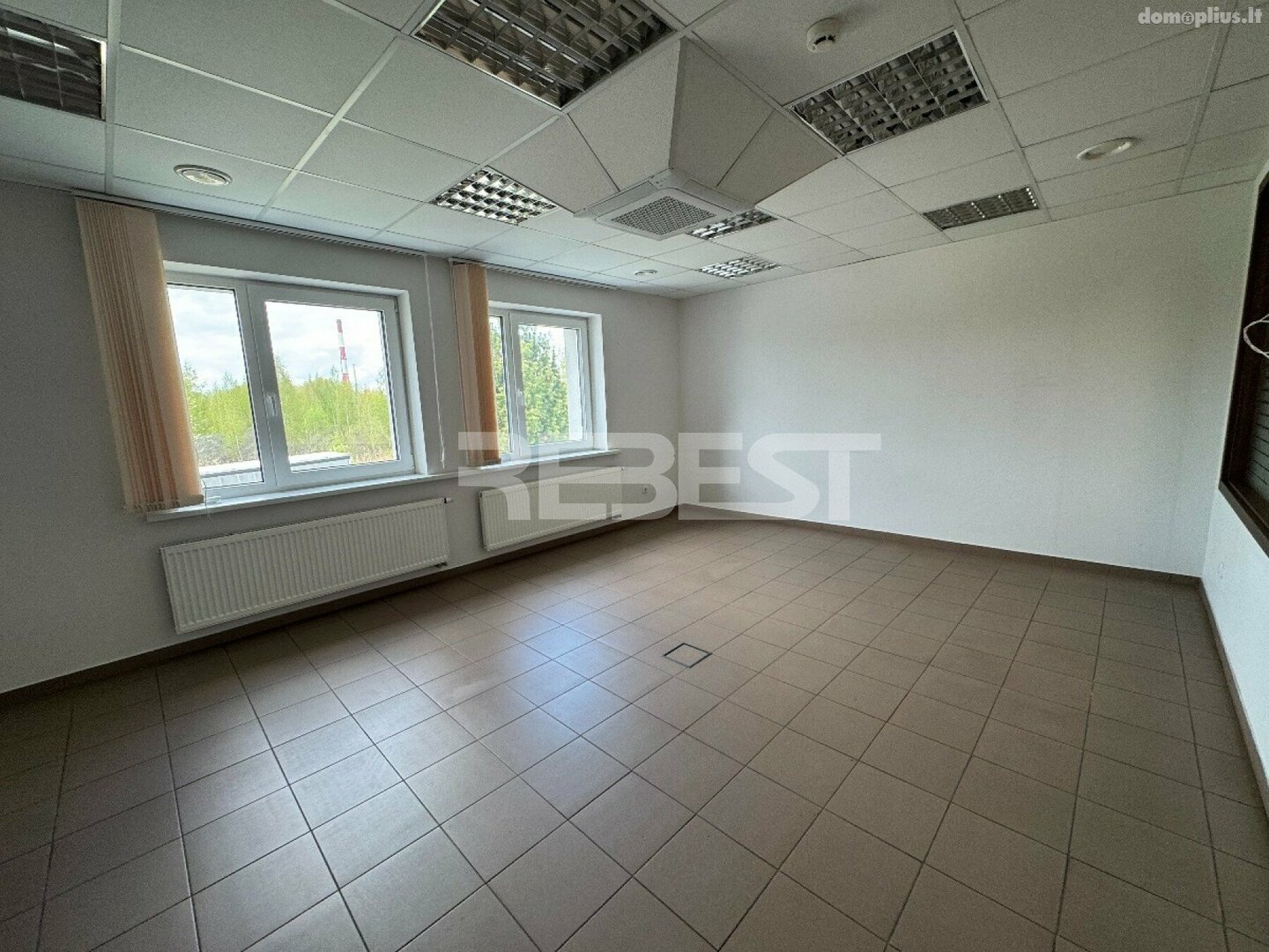 Office Premises for rent Šiauliuose, Pabaliuose, Serbentų g.