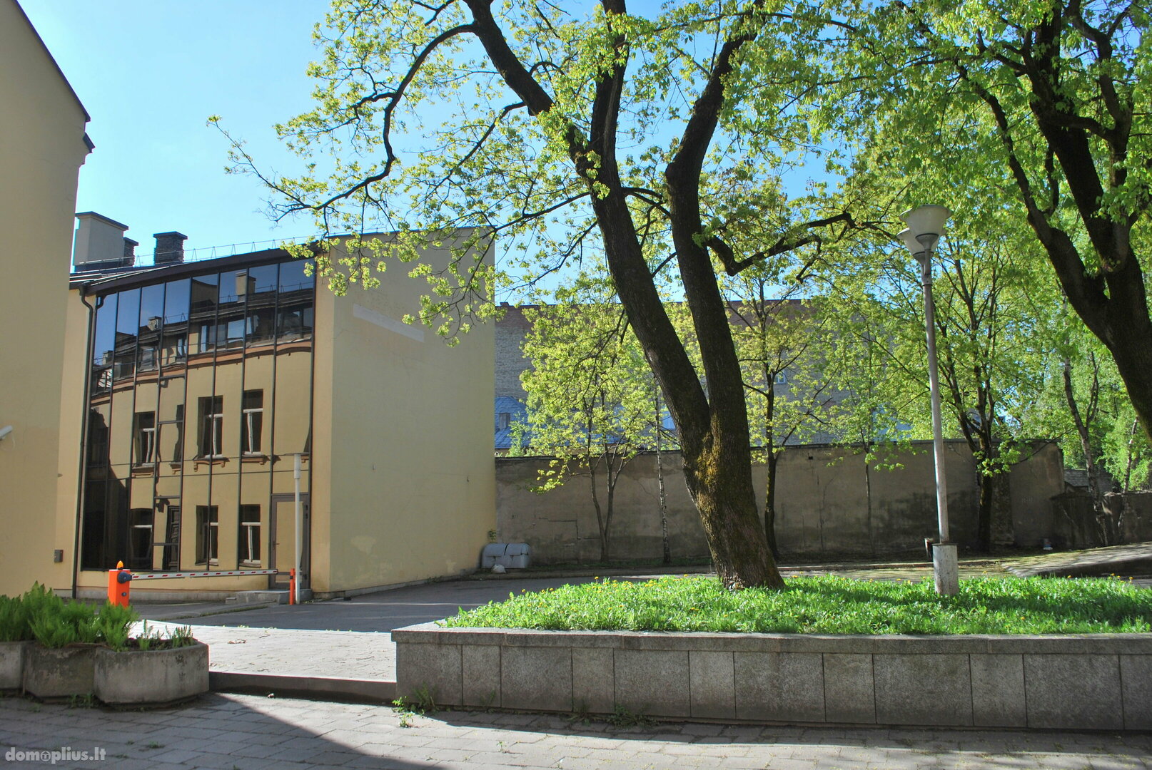 Biuro / Sandėliavimo / Prekybos ir paslaugų Patalpų nuoma Vilniuje, Senamiestyje, Vilniaus g.
