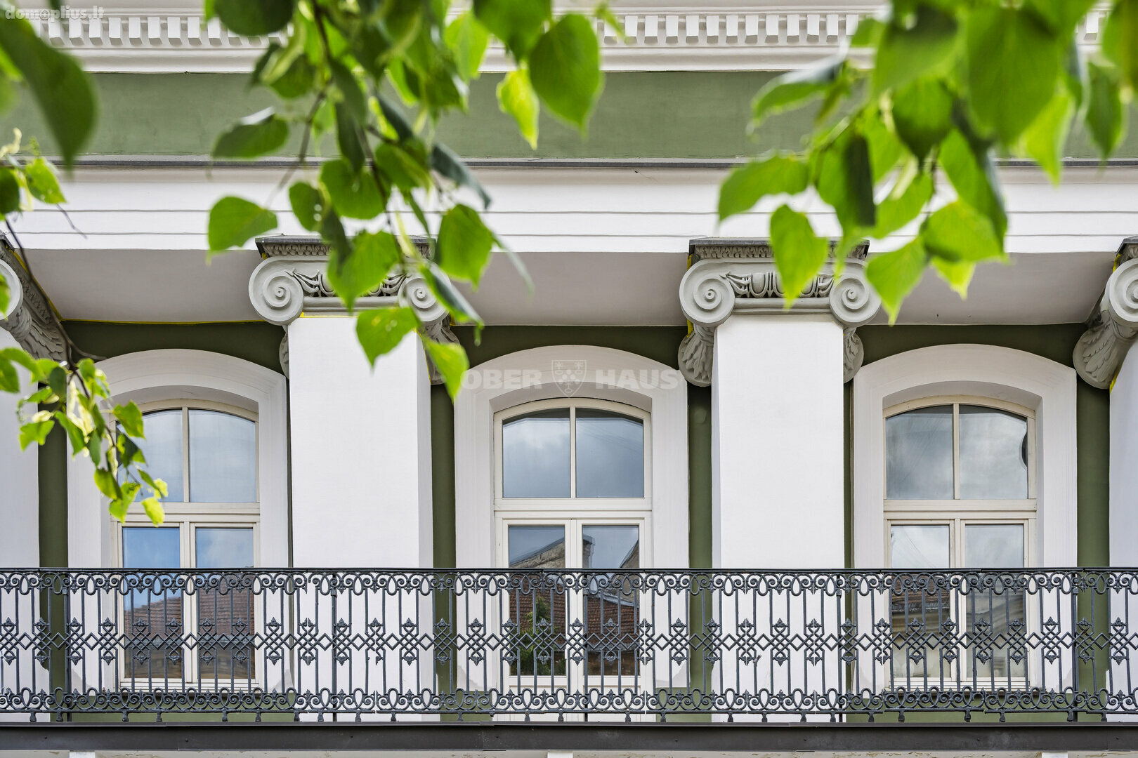 Parduodamos Prekybos ir paslaugų patalpos Vilniuje, Senamiestyje, Visų Šventųjų g.