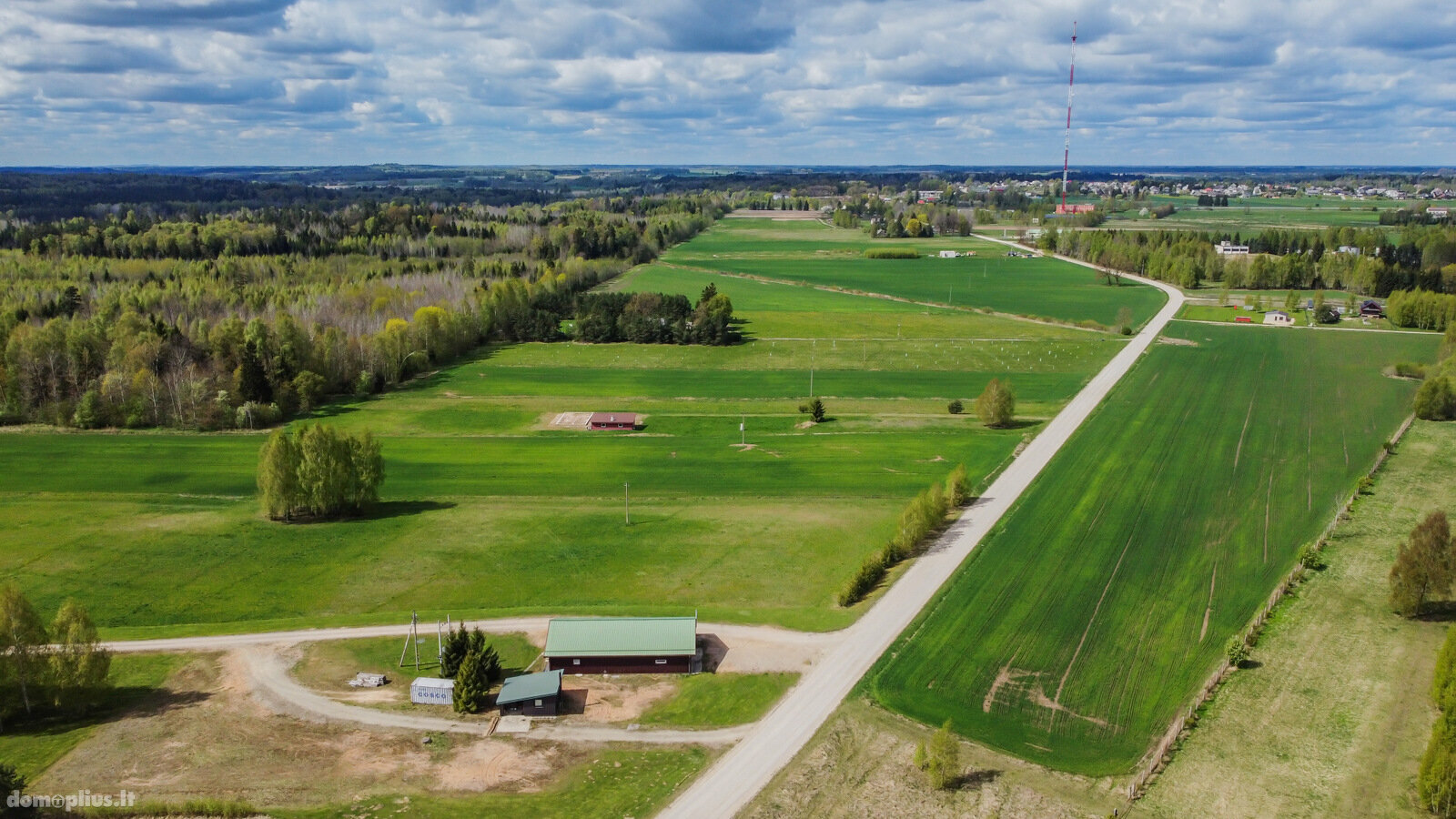 Sandėliavimo / Prekybos ir paslaugų / Gamybos ir sandėliavimo Patalpų nuoma Šiaulių rajono sav., Lukšiuose, Bokšto g.
