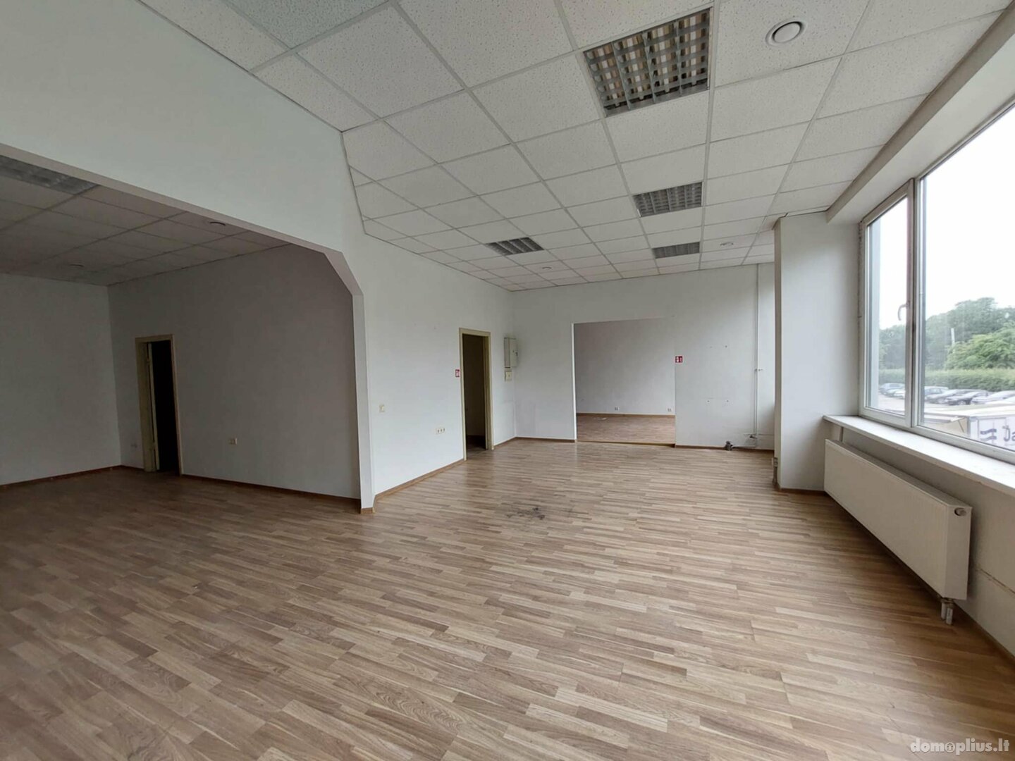 Office / Commercial/service / Other Premises for rent Vilniuje, Žirmūnuose, Žirmūnų g.