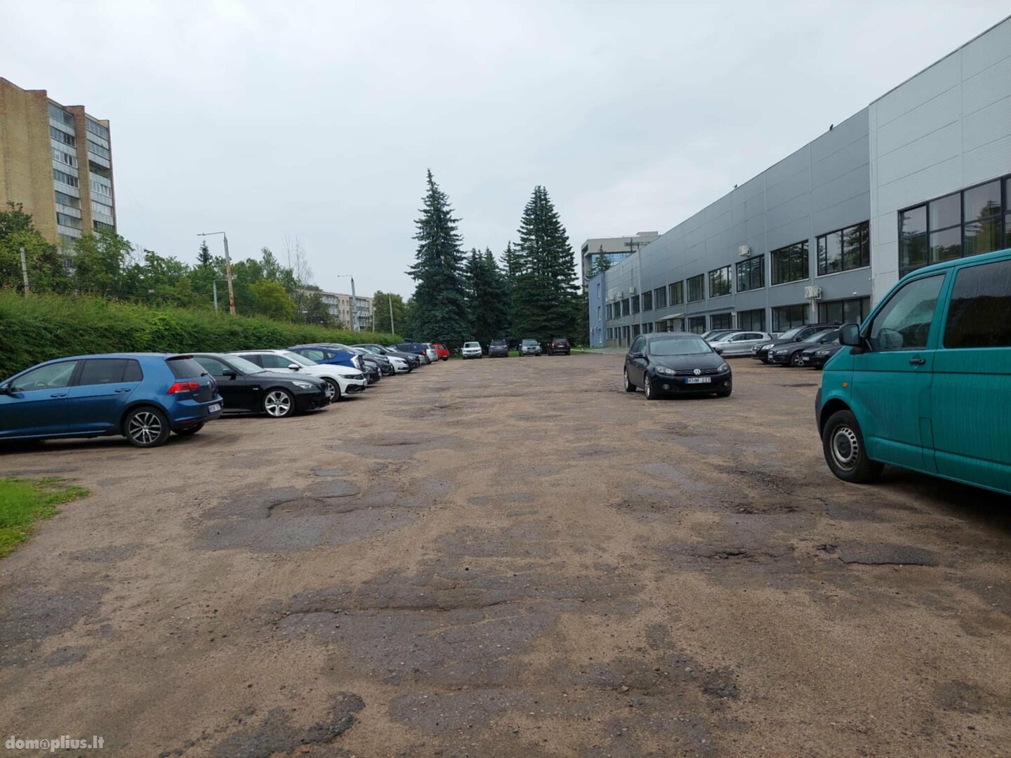 Office / Commercial/service / Manufacture and storage Premises for rent Vilniuje, Žirmūnuose, Žirmūnų g.