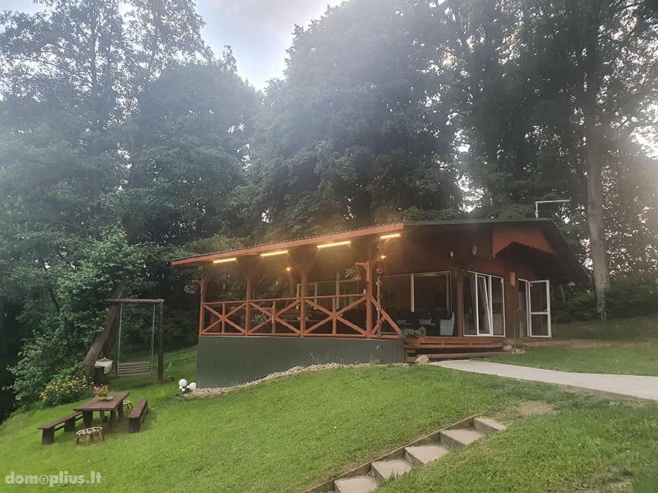 Nakvynė su poilsiu sodyboje ant vaizdingo  Šešupės kranto. Sodybos nuoma Marijampolės sav., Liudvinave