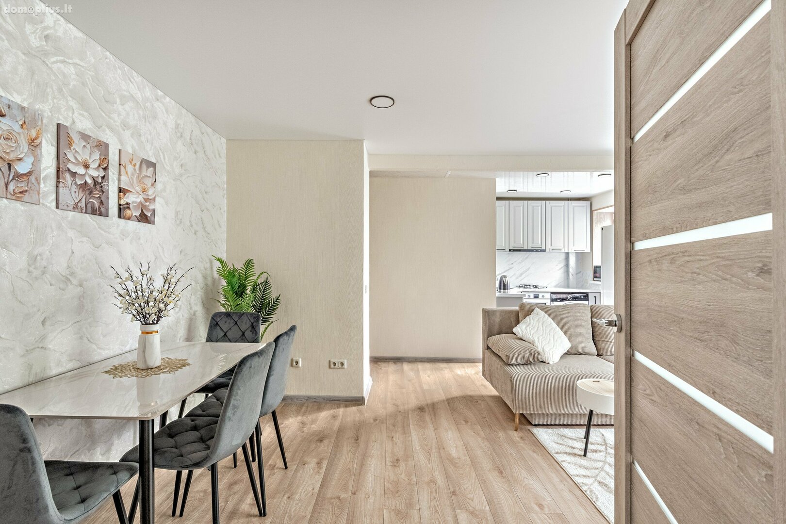 Šviesūs ir jaukūs apartamentai. Buto nuoma Klaipėdoje, Sportininkuose, Švyturio g.