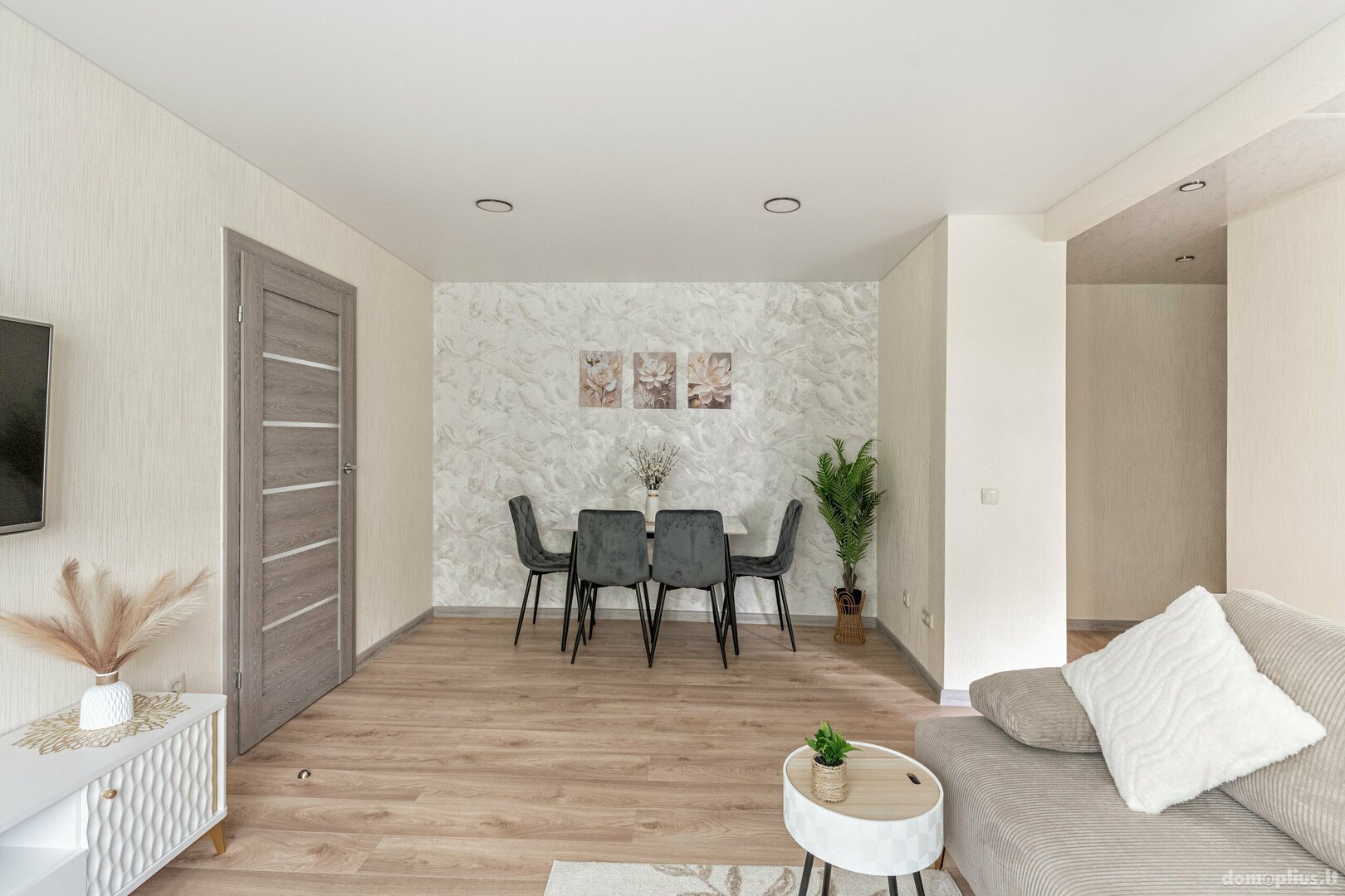 Šviesūs ir jaukūs apartamentai. Buto nuoma Klaipėdoje, Sportininkuose, Švyturio g.