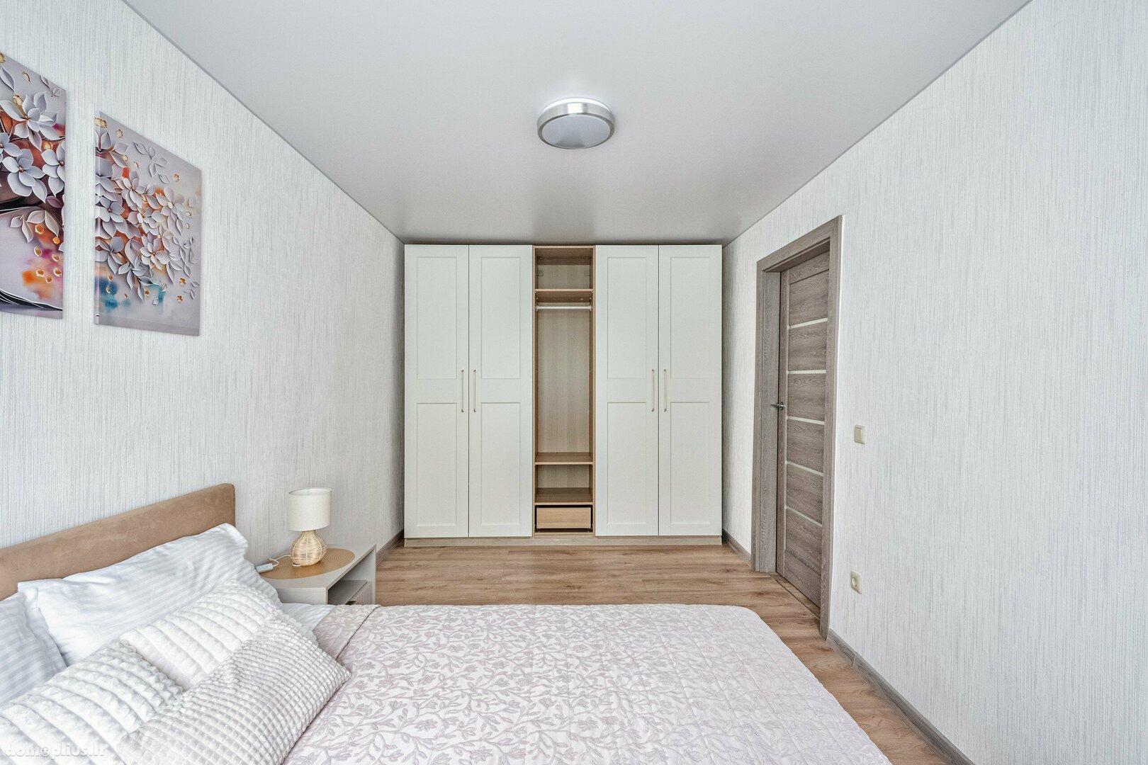 Šviesūs ir jaukūs apartamentai. Buto nuoma Klaipėdoje, Sportininkuose, Švyturio g.
