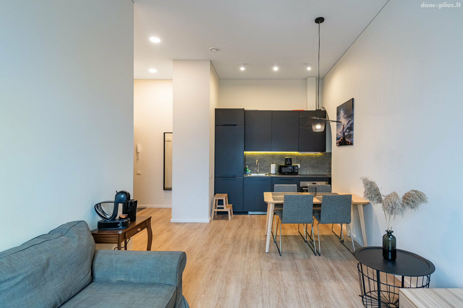 Shanti barracks ap by Polo apartments. Buto nuoma Kaune, Žemieji Šančiai, A. Juozapavičiaus pr.