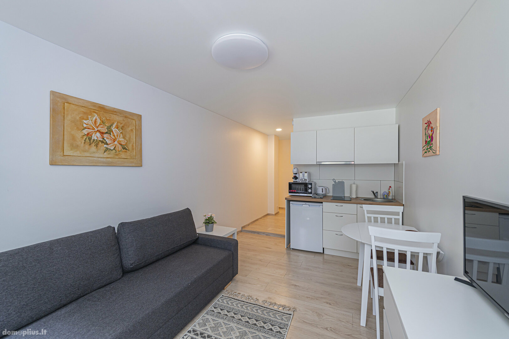 Partizanų studio apartments by Polo Apartments. Buto nuoma Kaune, Dainavoje, Partizanų g.