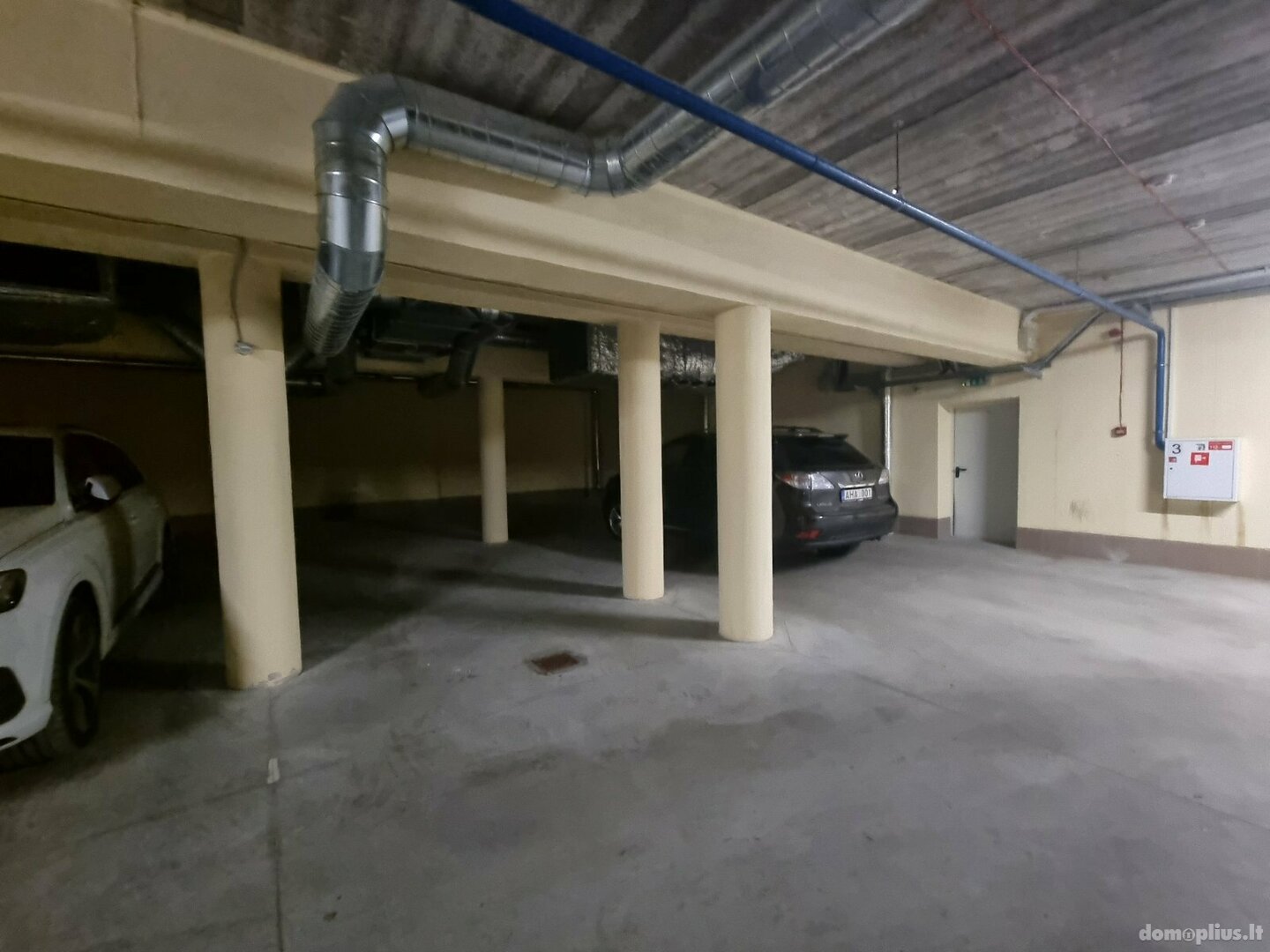 Parduodamas garažas Vilniuje, Antakalnyje, Nemenčinės pl.
