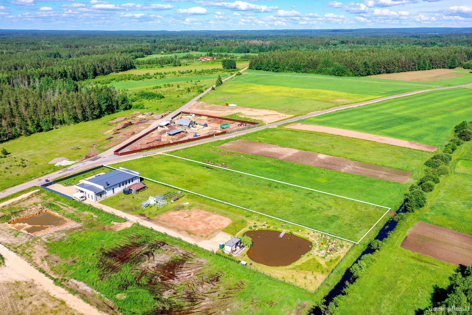 Land for sale Vilniaus rajono sav., Mickūnuose, Dėdoniškių g.