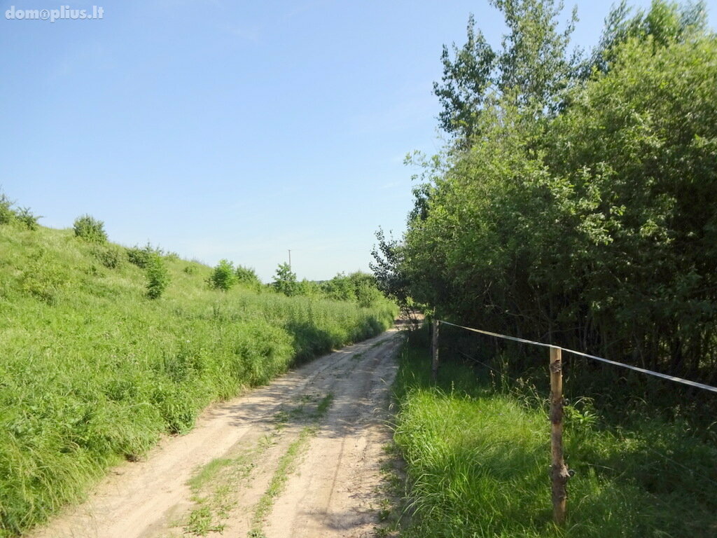 Land for sale Trakų rajono sav., Aukštadvaryje