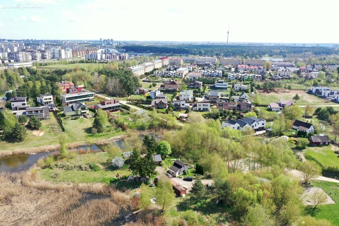 Участок Vilniuje, Pilaitėje, Angelavos g.