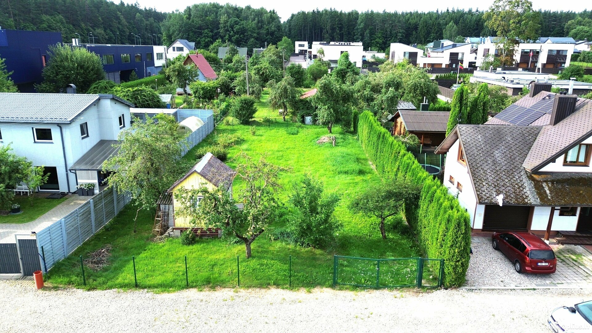 Parduodamas sklypas Vilniuje, Bajoruose, Skersinės Sodų 1-oji g.