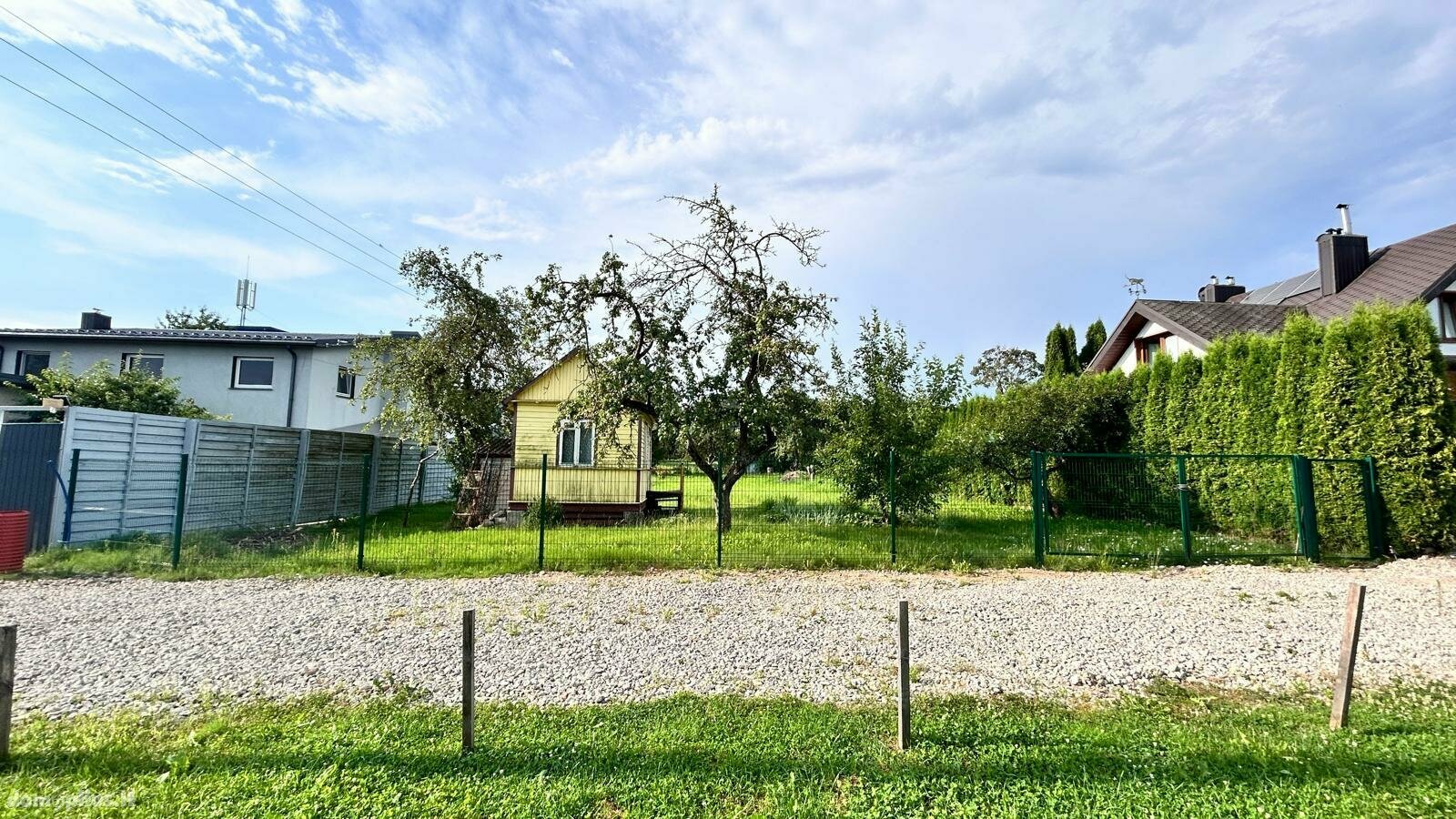 Parduodamas sklypas Vilniuje, Bajoruose, Skersinės Sodų 1-oji g.
