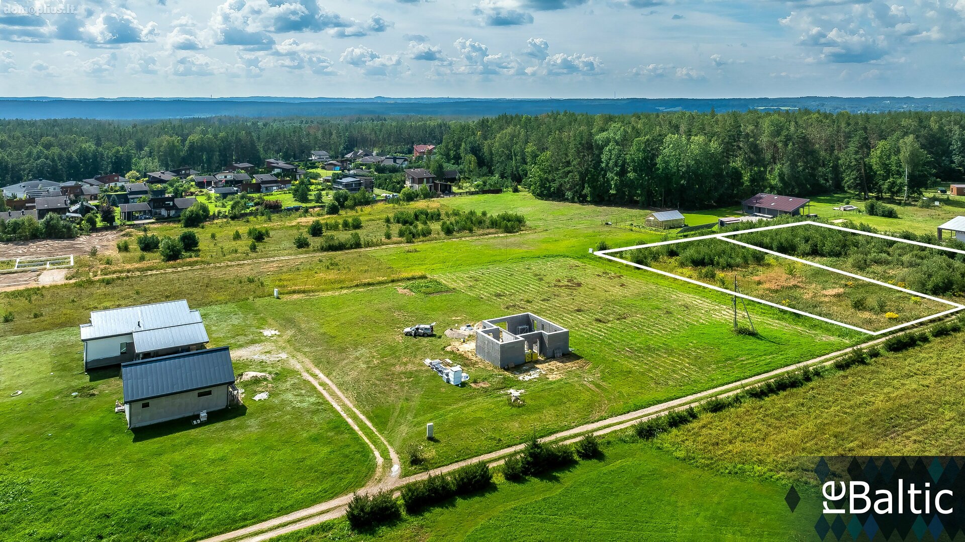 Parduodamas sklypas Vilniaus rajono sav., Verkšionyse